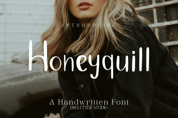 Honeyquill Font: A Warm Script for Web Design